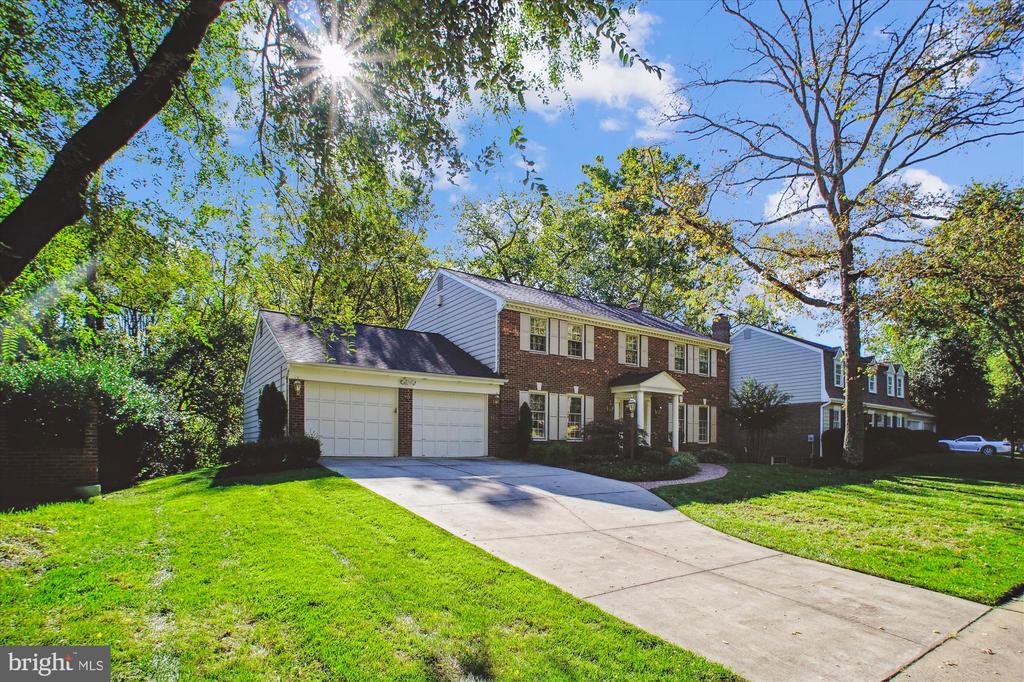 1631 MADDUX LANE