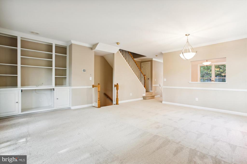 3701 HUNTLEY MEADOWS LANE