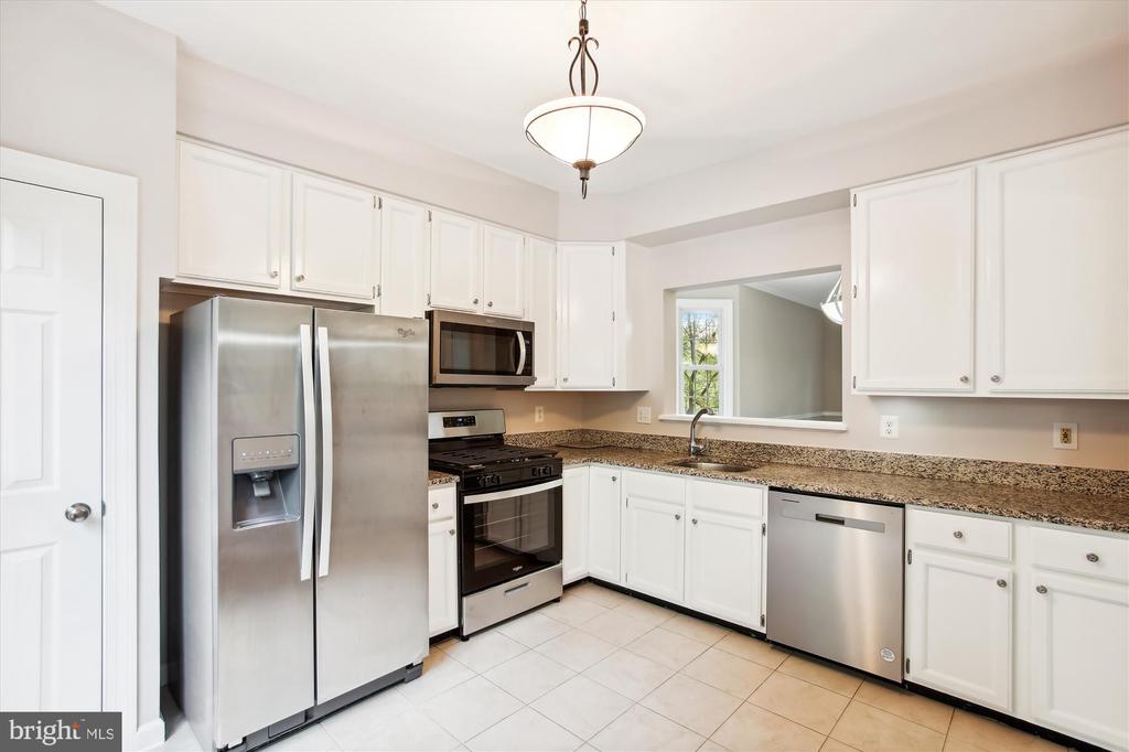 3701 HUNTLEY MEADOWS LANE