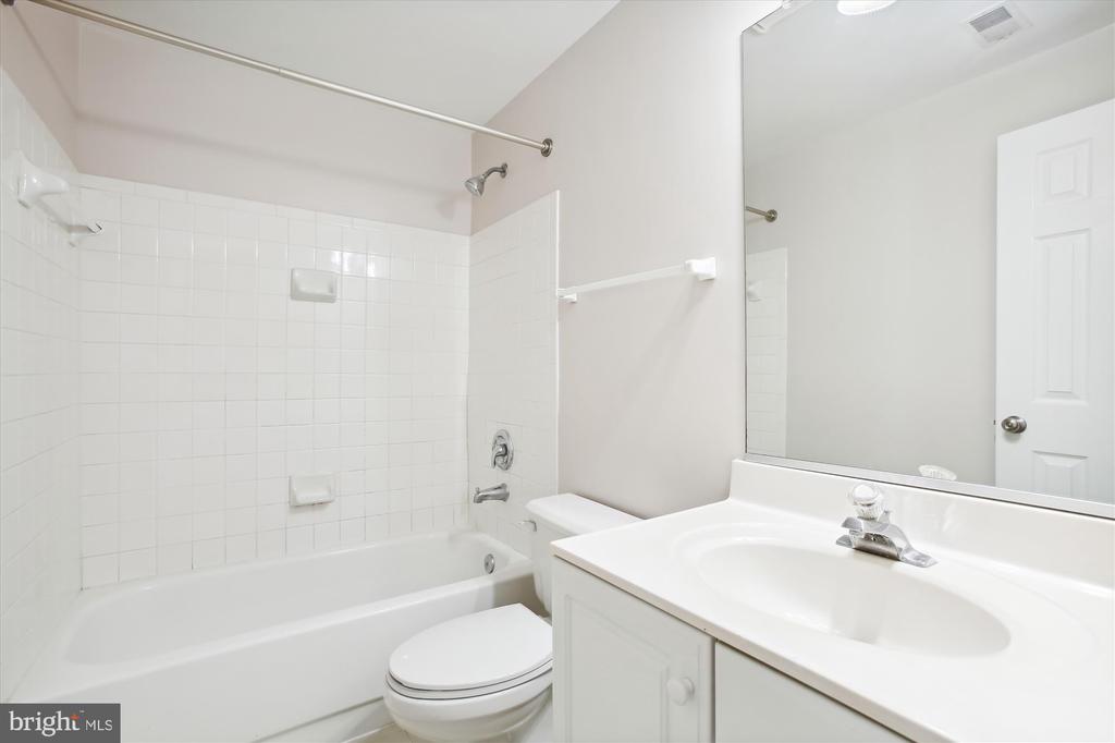 3701 HUNTLEY MEADOWS LANE