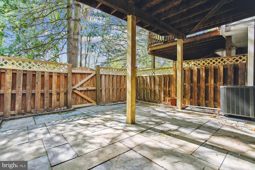 3701 HUNTLEY MEADOWS LANE