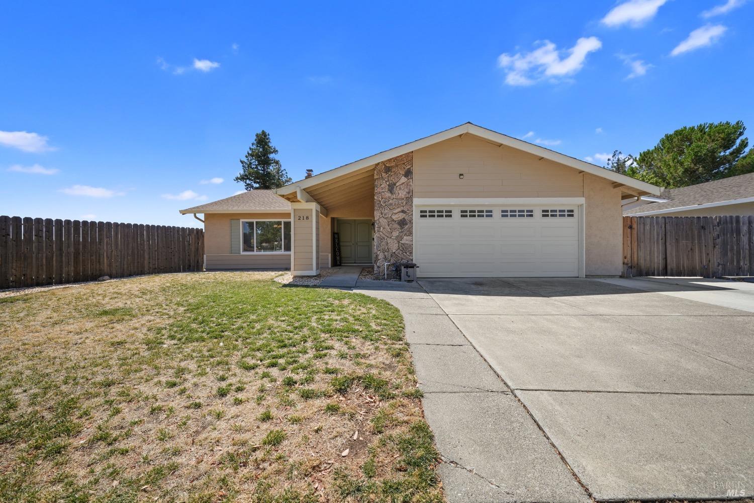 218 Brewster Way