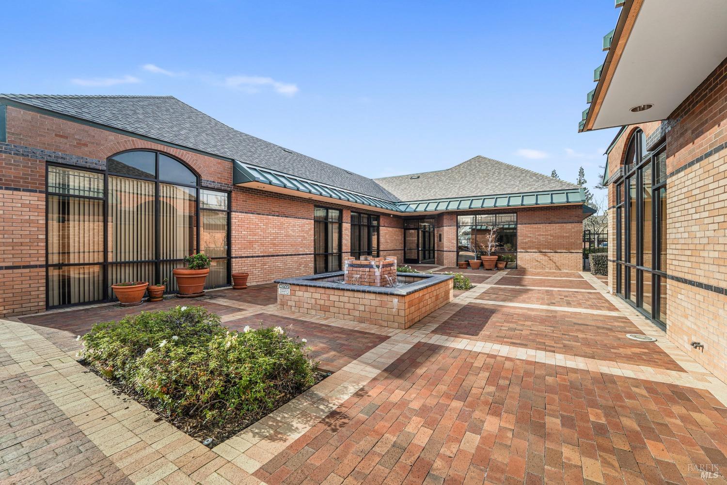 2801 Waterman Blvd #270