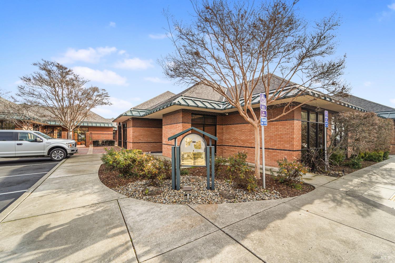 2801 Waterman Blvd #270