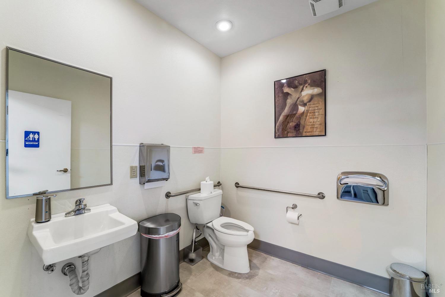 2801 Waterman Blvd #270