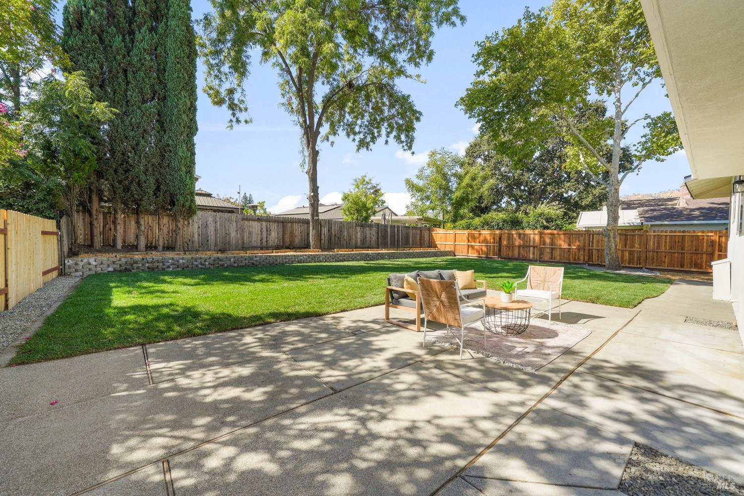 118 Salinas Dr