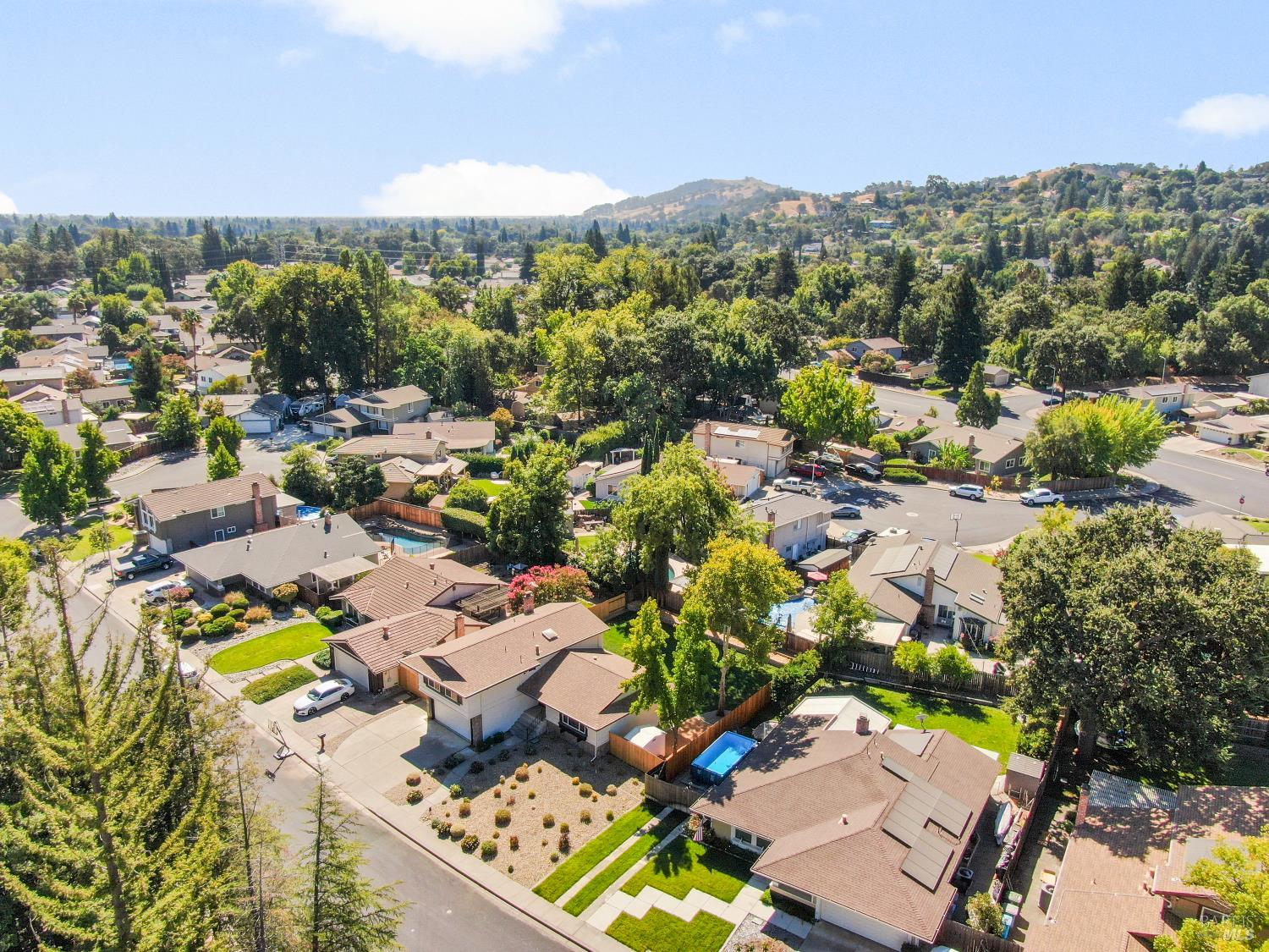 118 Salinas Dr
