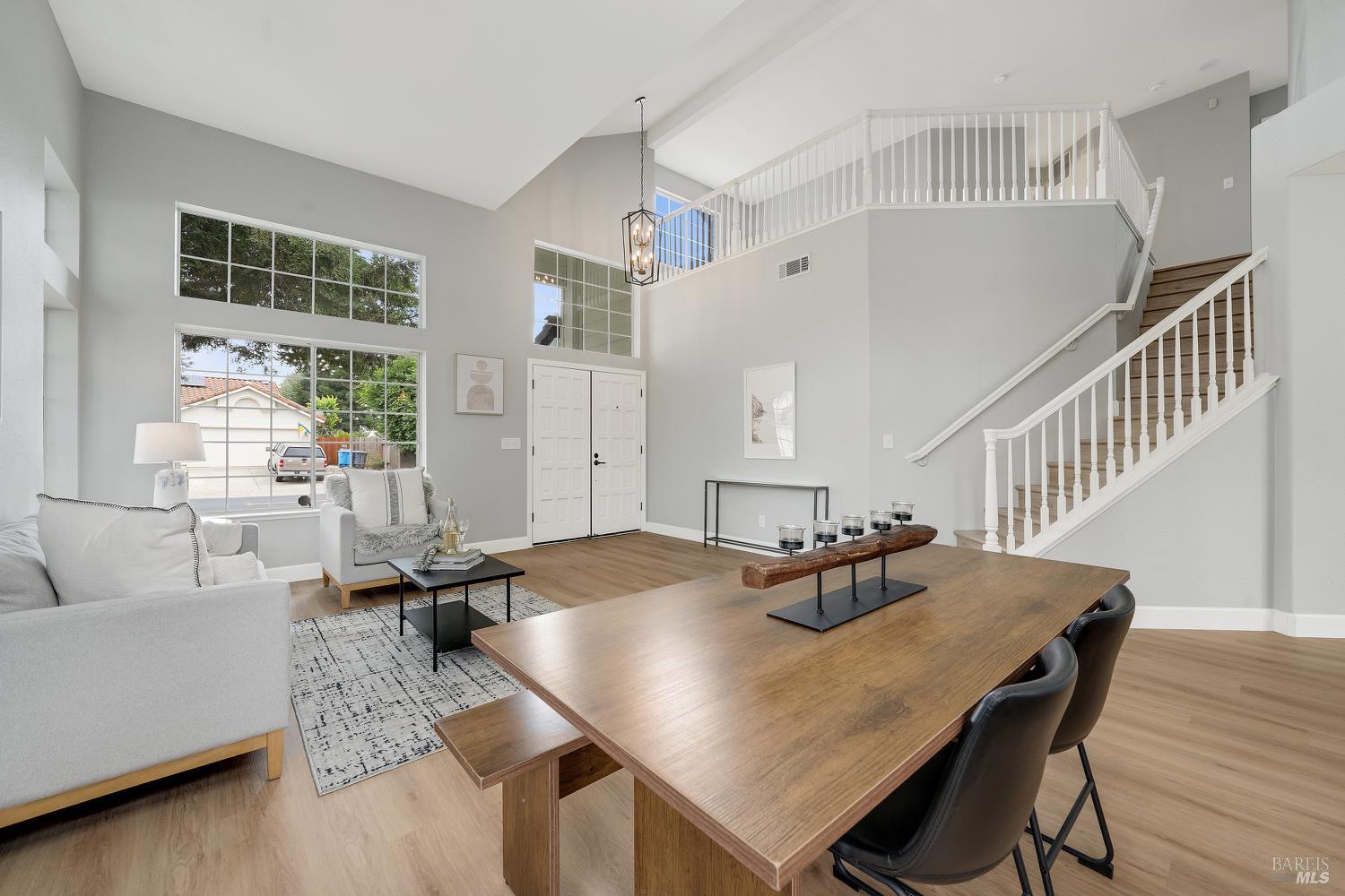 330 Sussex Cir