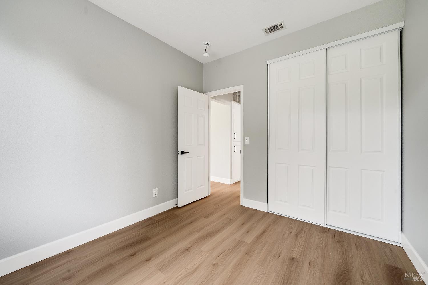 330 Sussex Cir