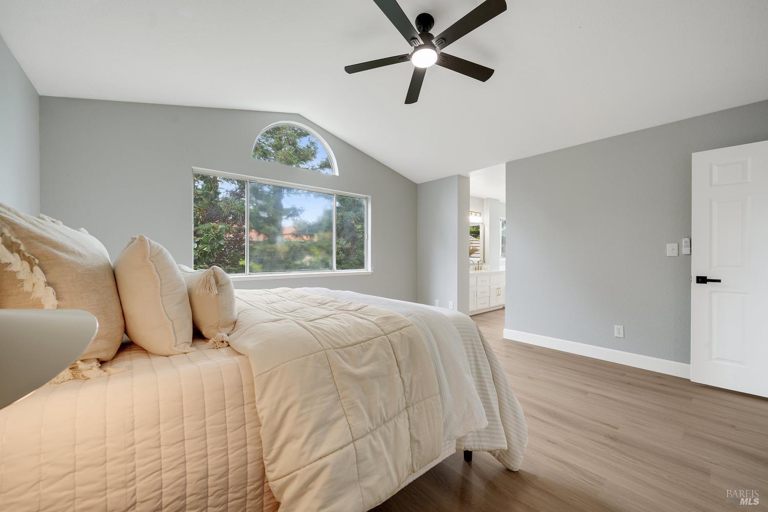 330 Sussex Cir