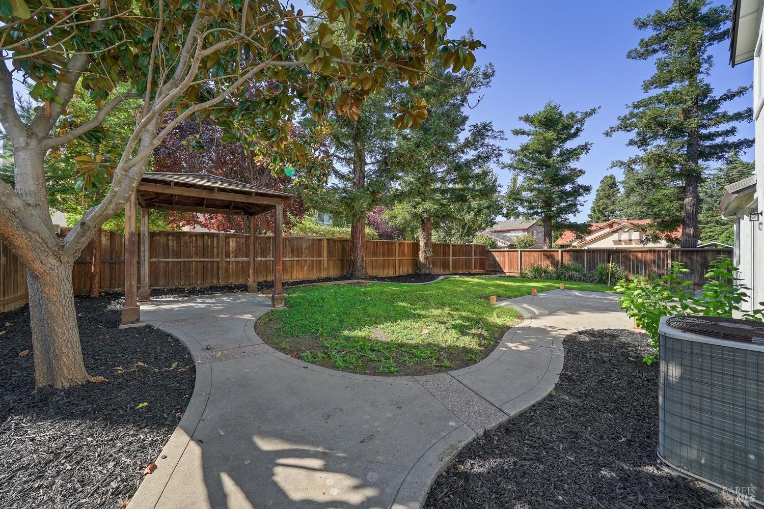 330 Sussex Cir