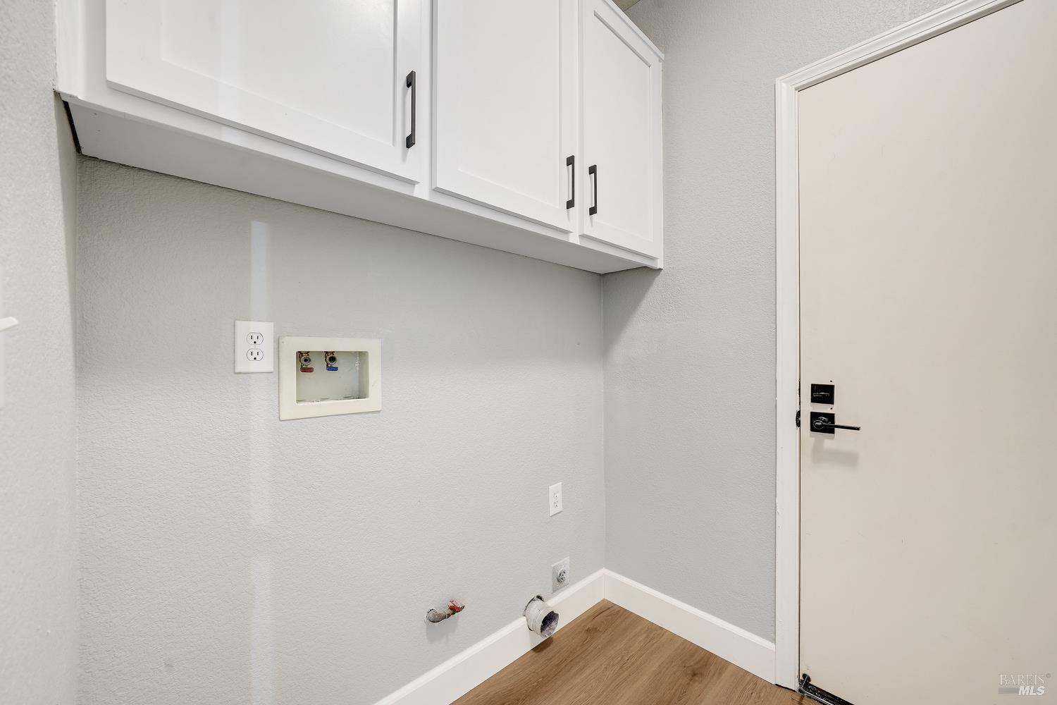 330 Sussex Cir