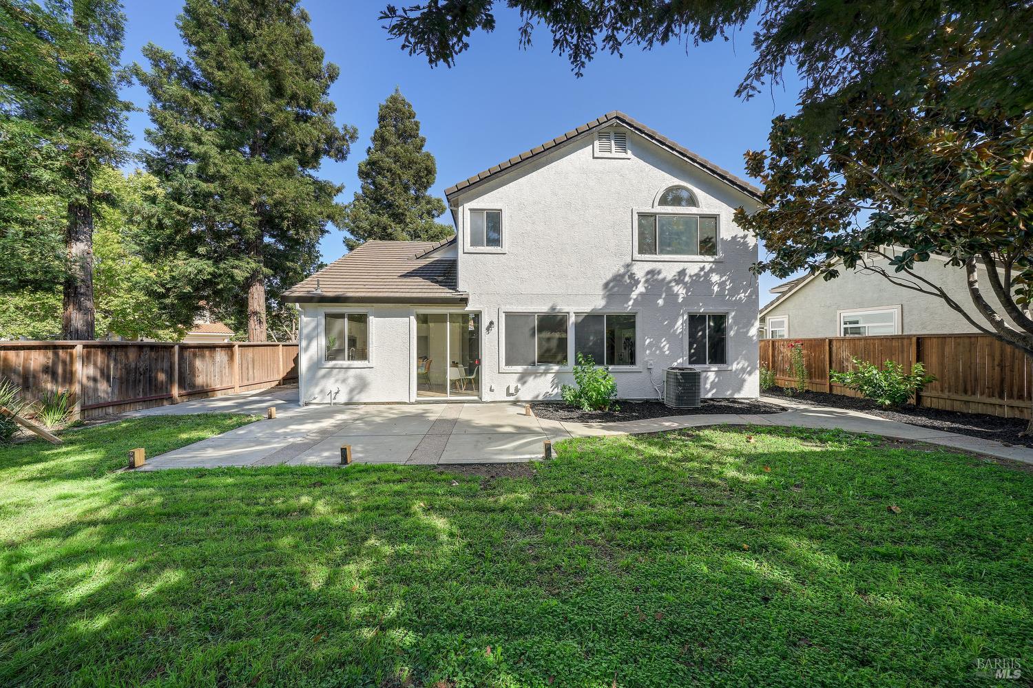 330 Sussex Cir