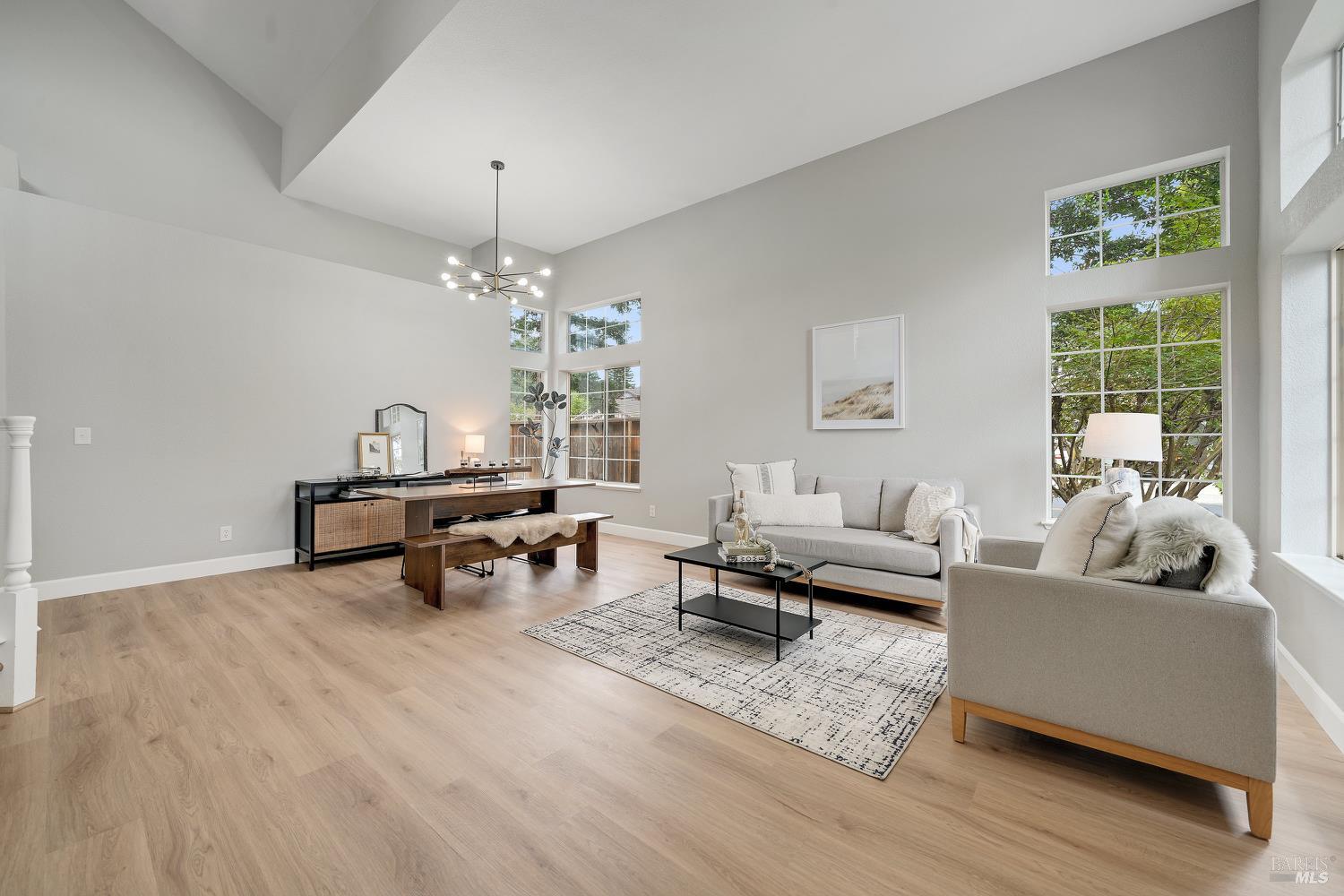 330 Sussex Cir
