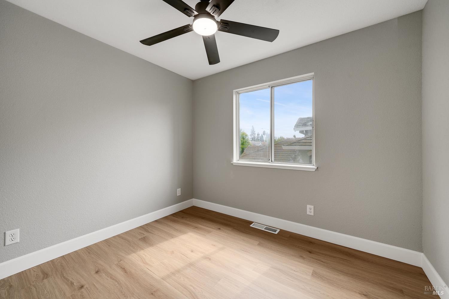 330 Sussex Cir