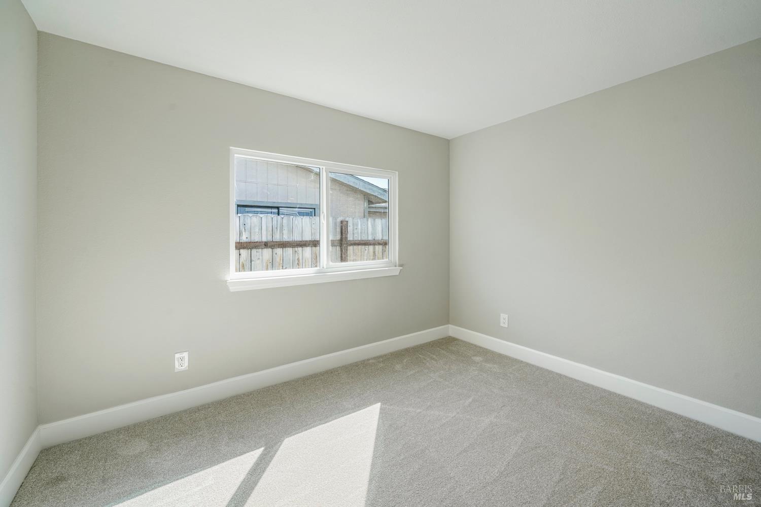224 Pinecreek Ln