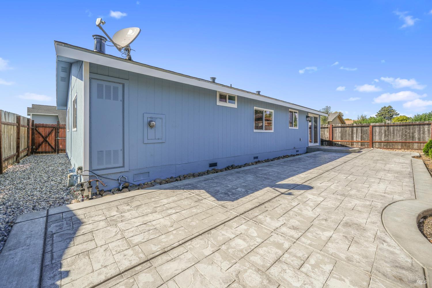 224 Pinecreek Ln