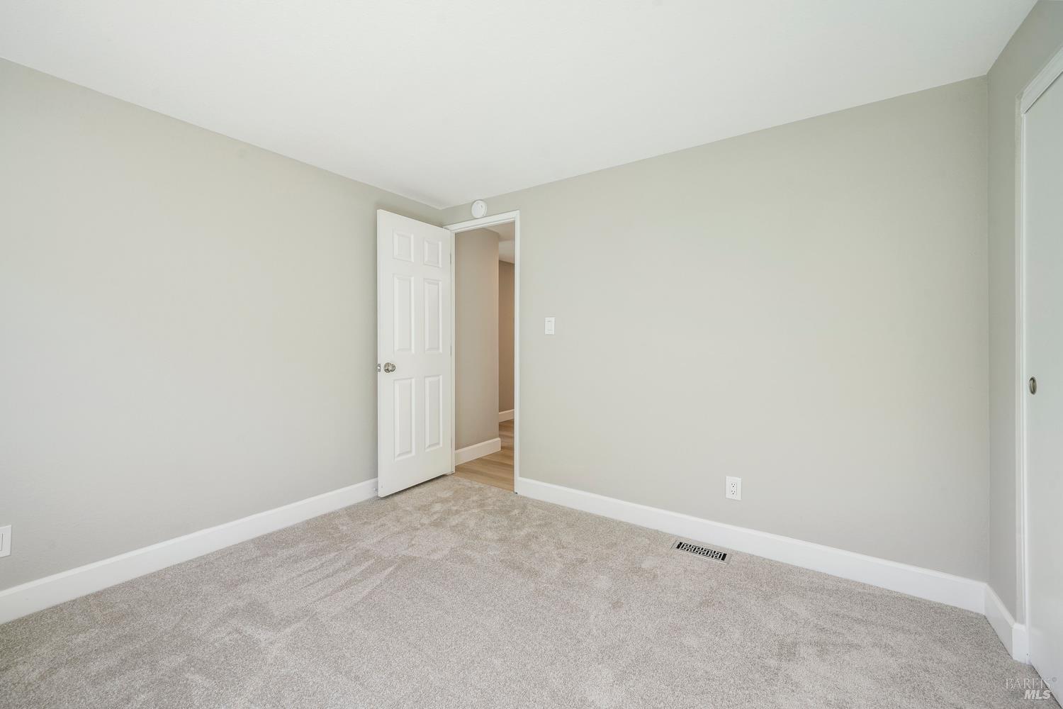 224 Pinecreek Ln