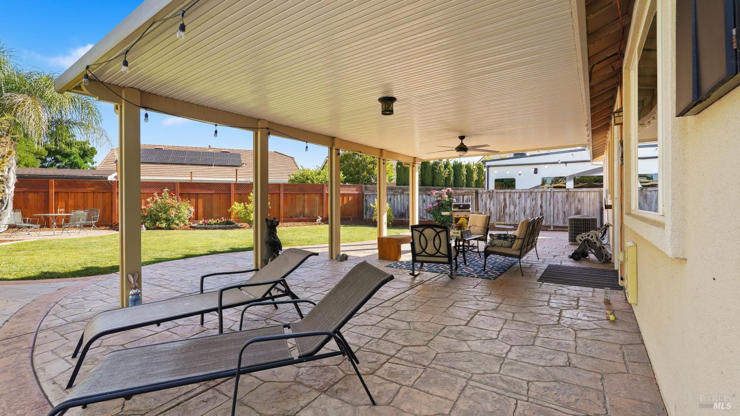 937 Pinehurst Court