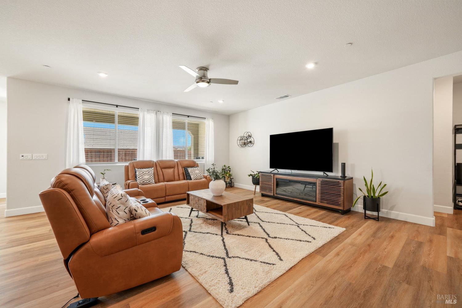 715 Farmgate Court