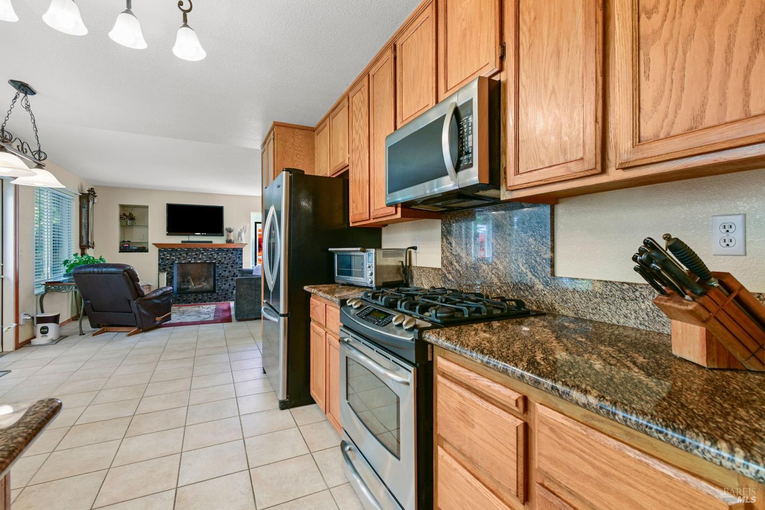 1025 Cinnabar Way