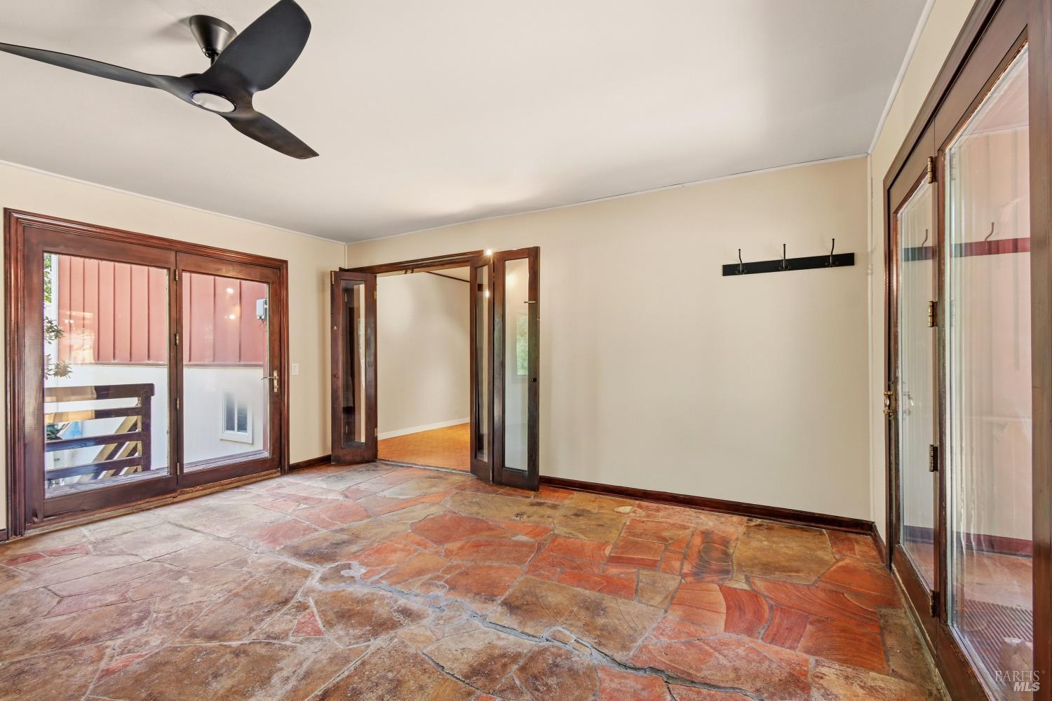 3439 Mix Canyon Road