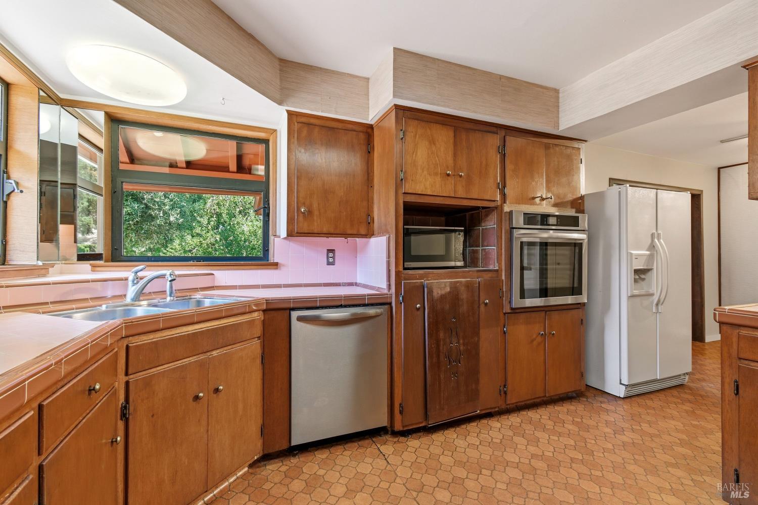 3439 Mix Canyon Road