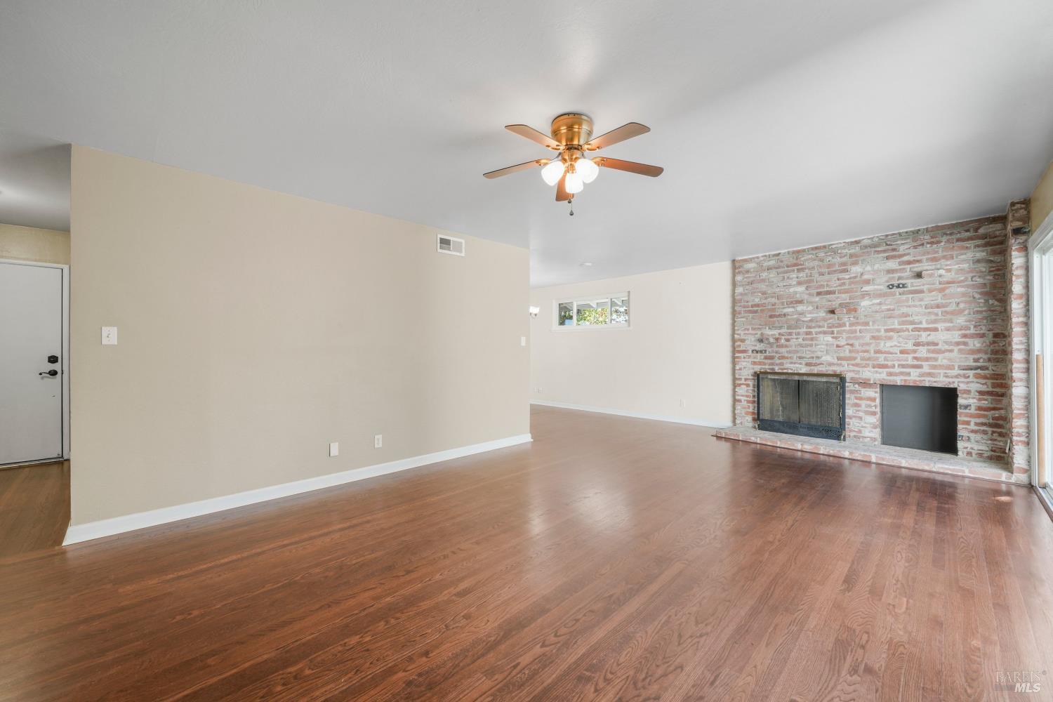 1801 Sycamore Drive