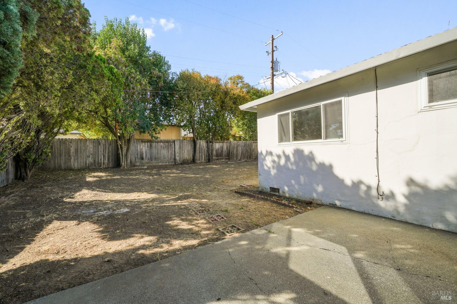 1801 Sycamore Drive