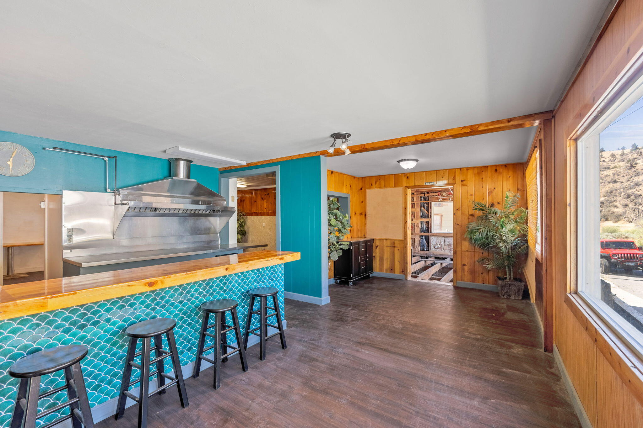 204 W Main Street