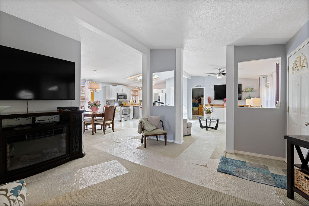185 NW Harwood Street, SPC 104