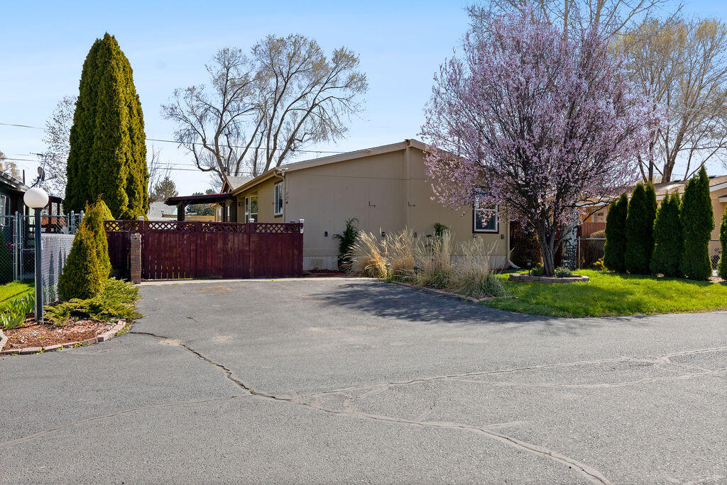 185 NW Harwood Street, SPC 104