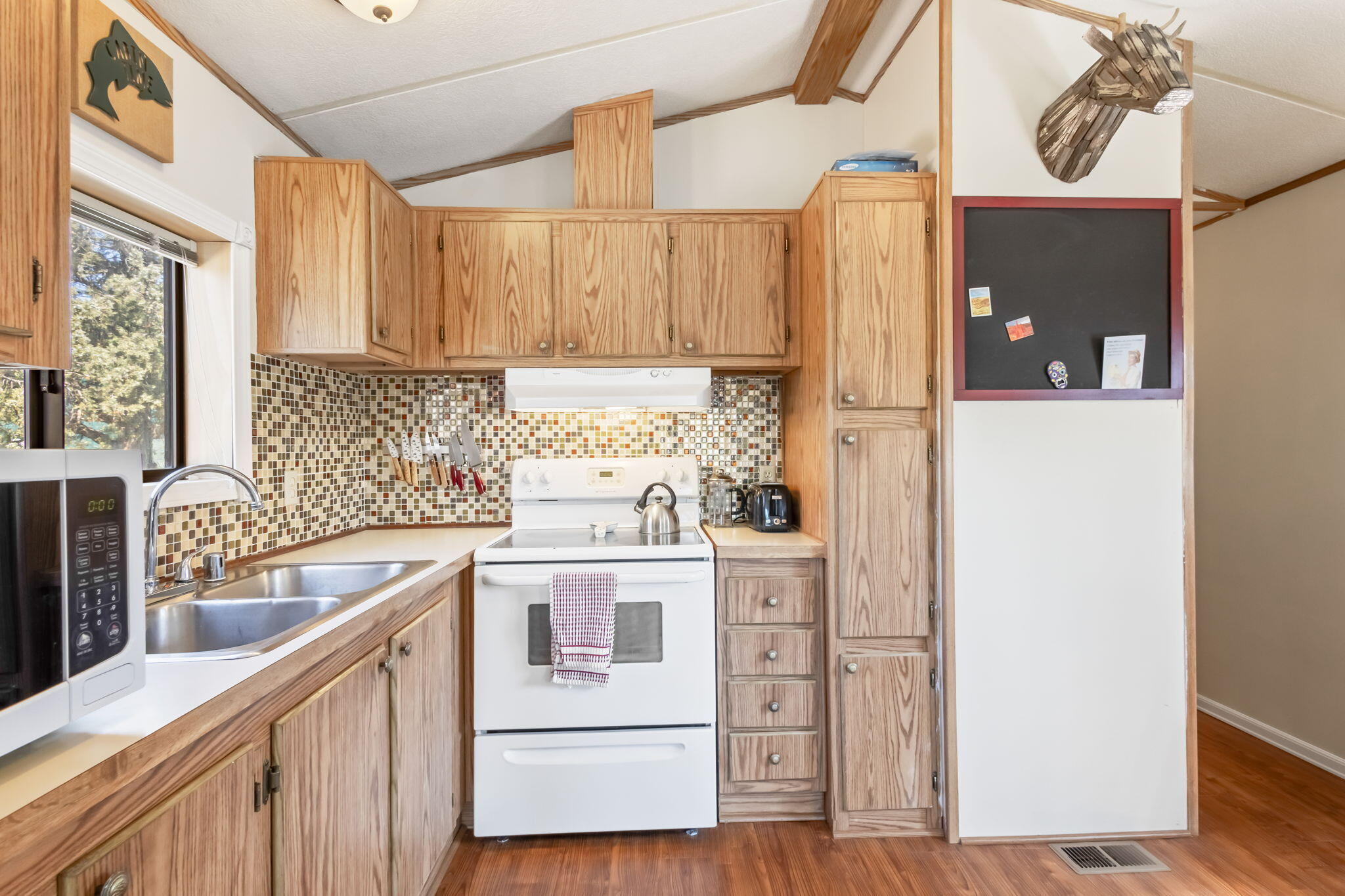 14550 SE Umpqua Road