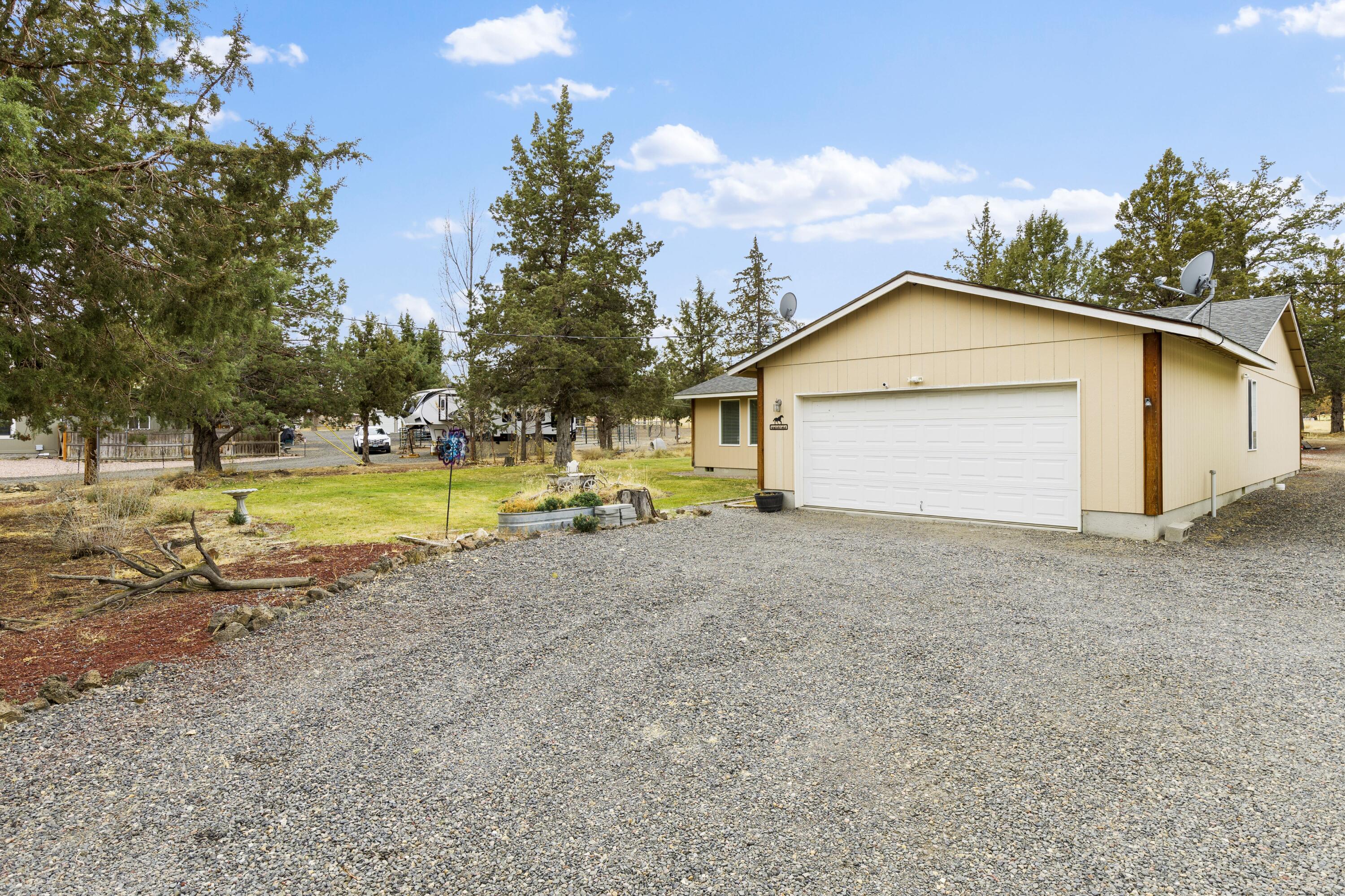 12882 SW Wheatgrass Loop S