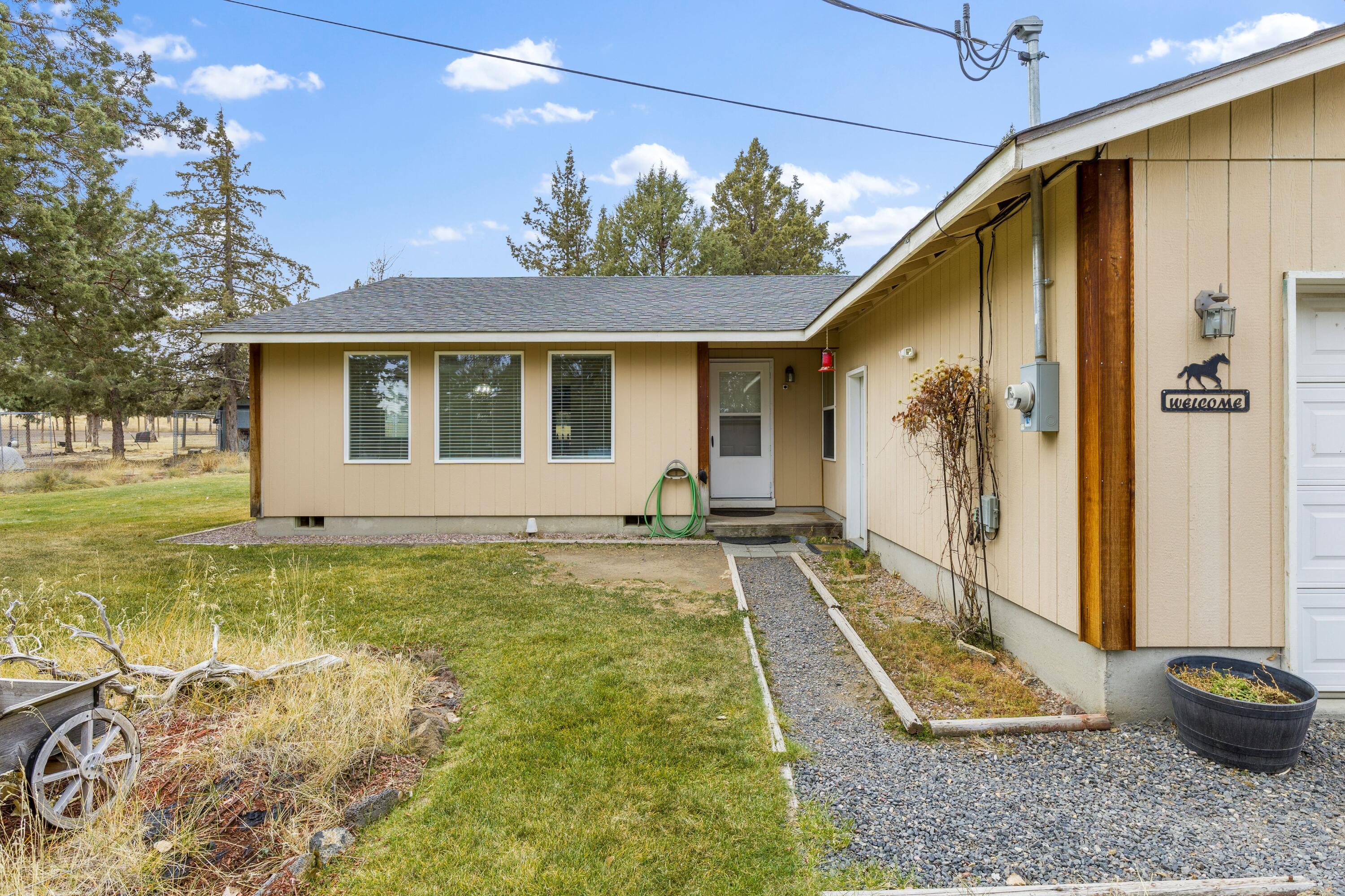 12882 SW Wheatgrass Loop S