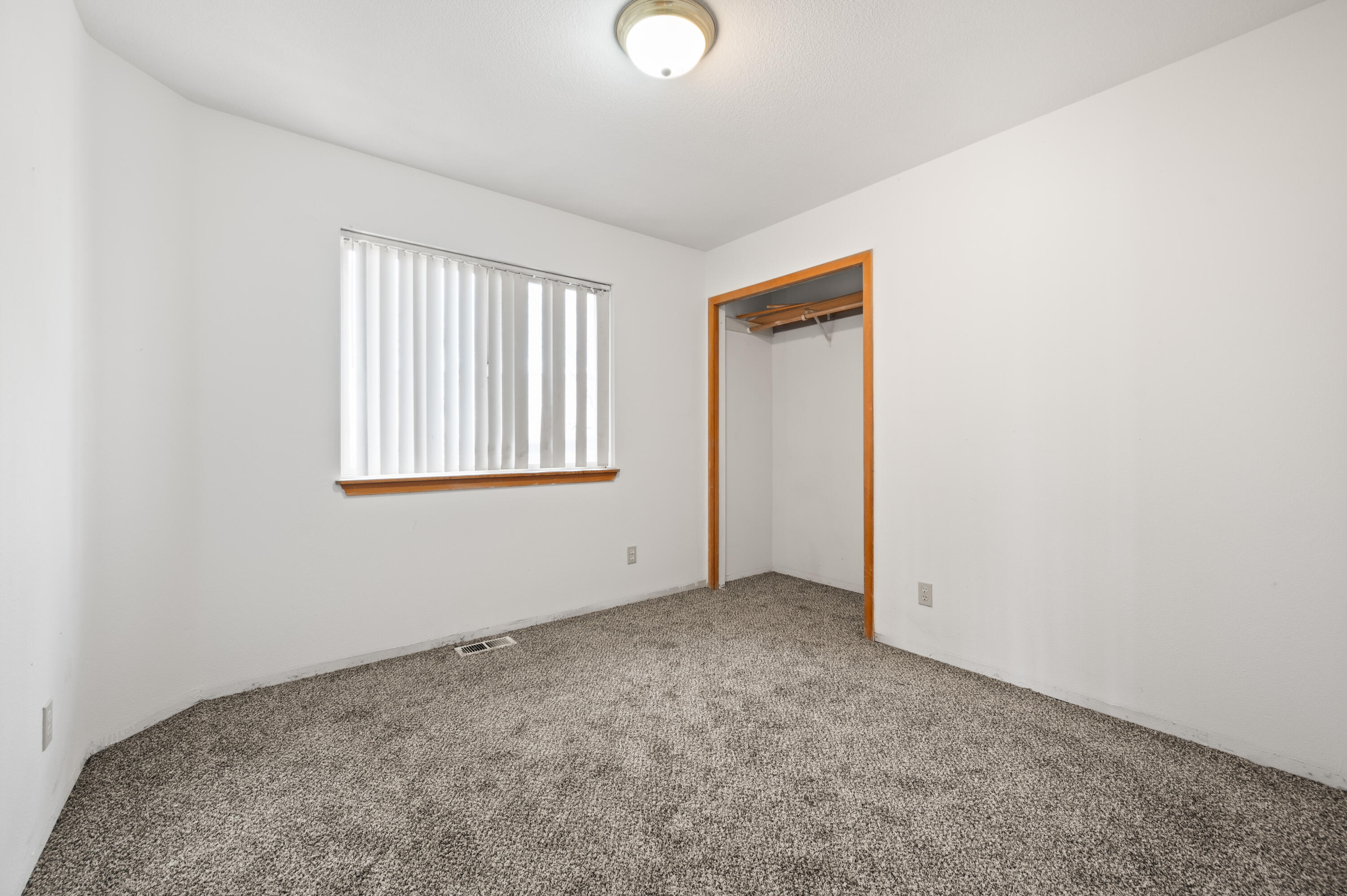 156 NE 9th Street