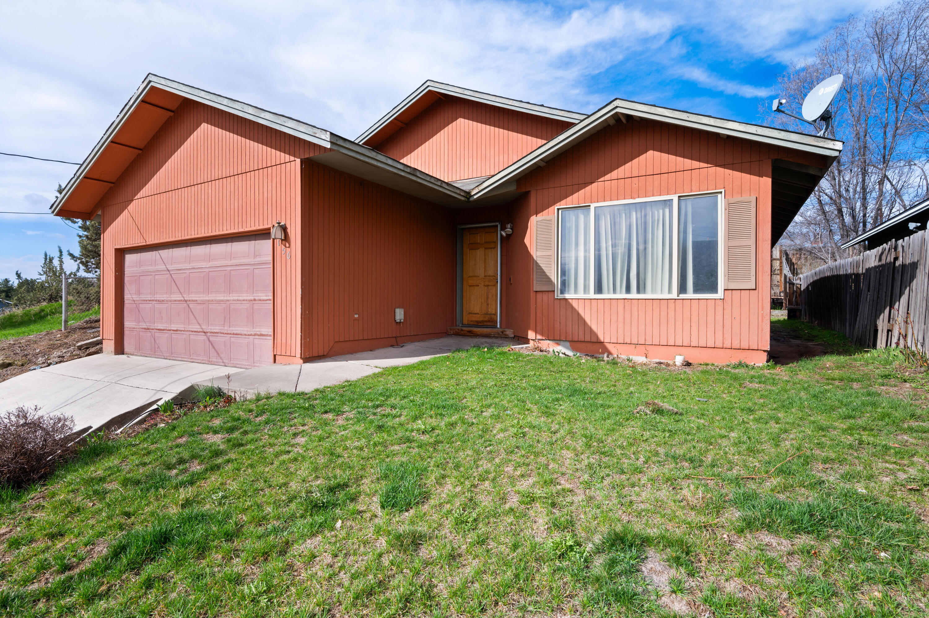 156 NE 9th Street