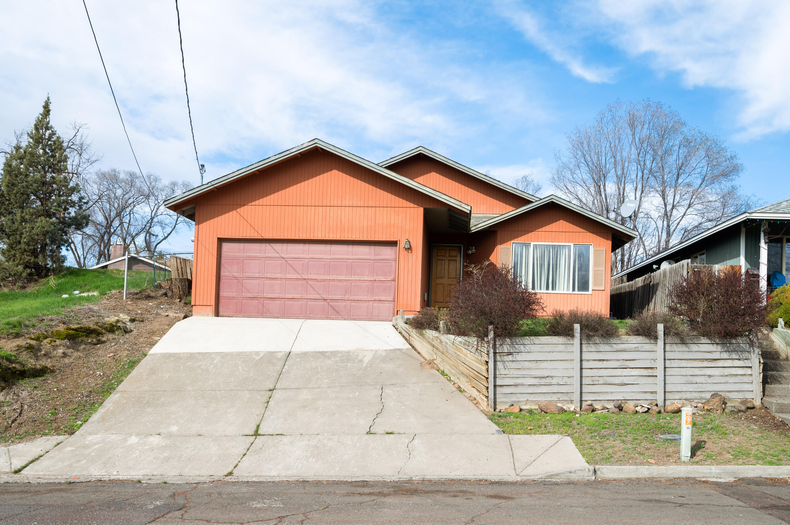 156 NE 9th Street