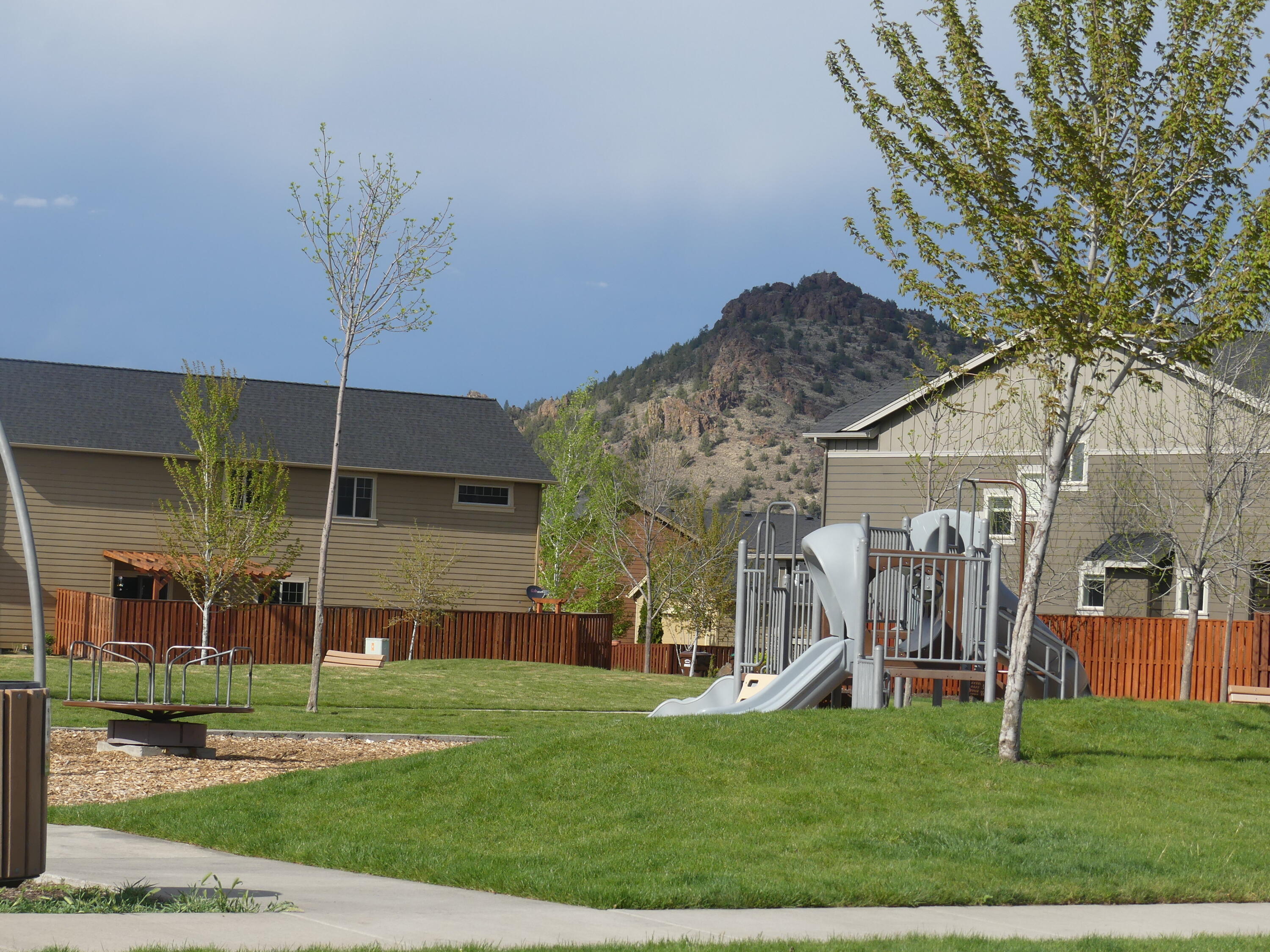 1428 NE Whistle Way