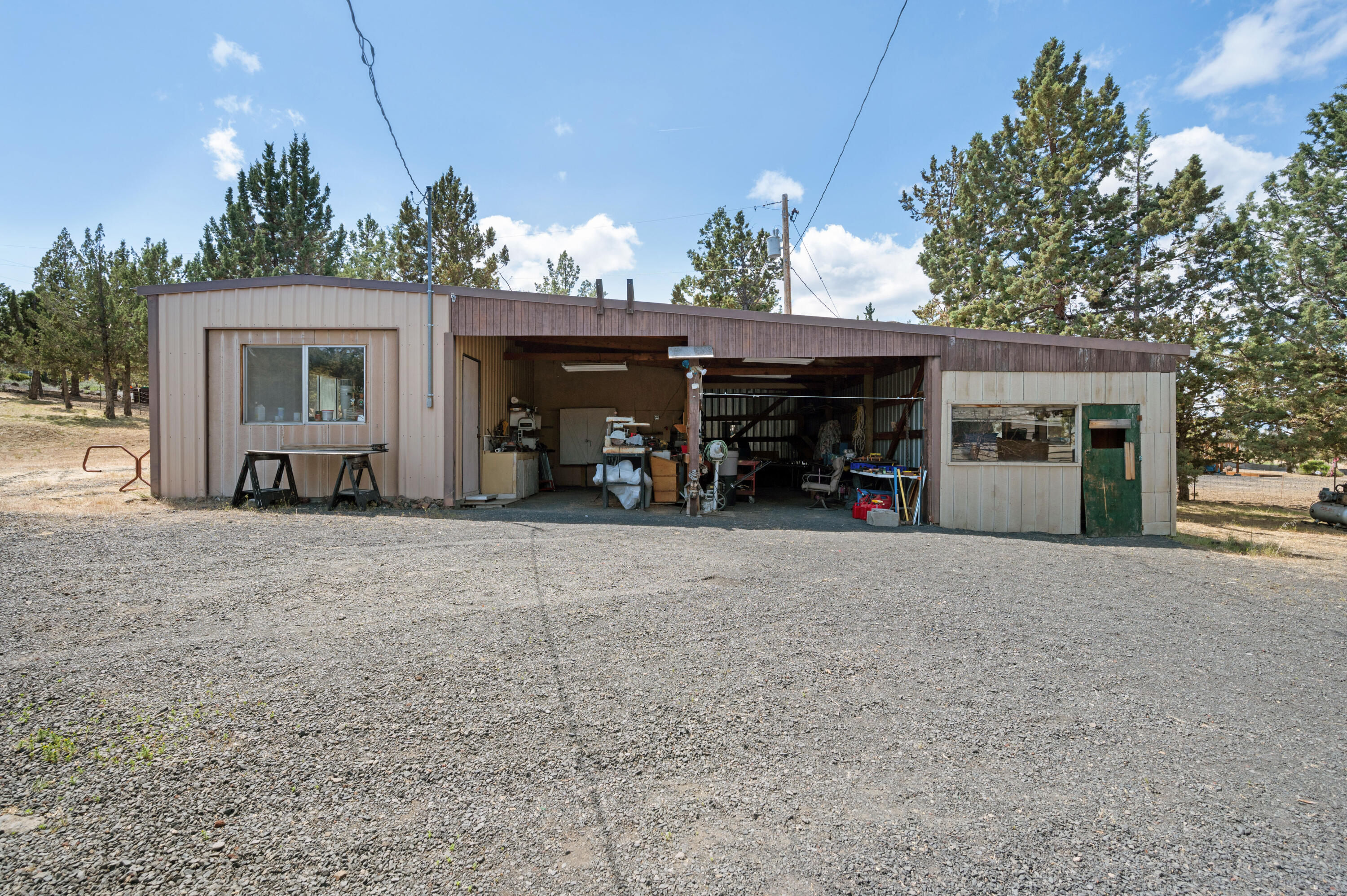 791 SE Akins Drive