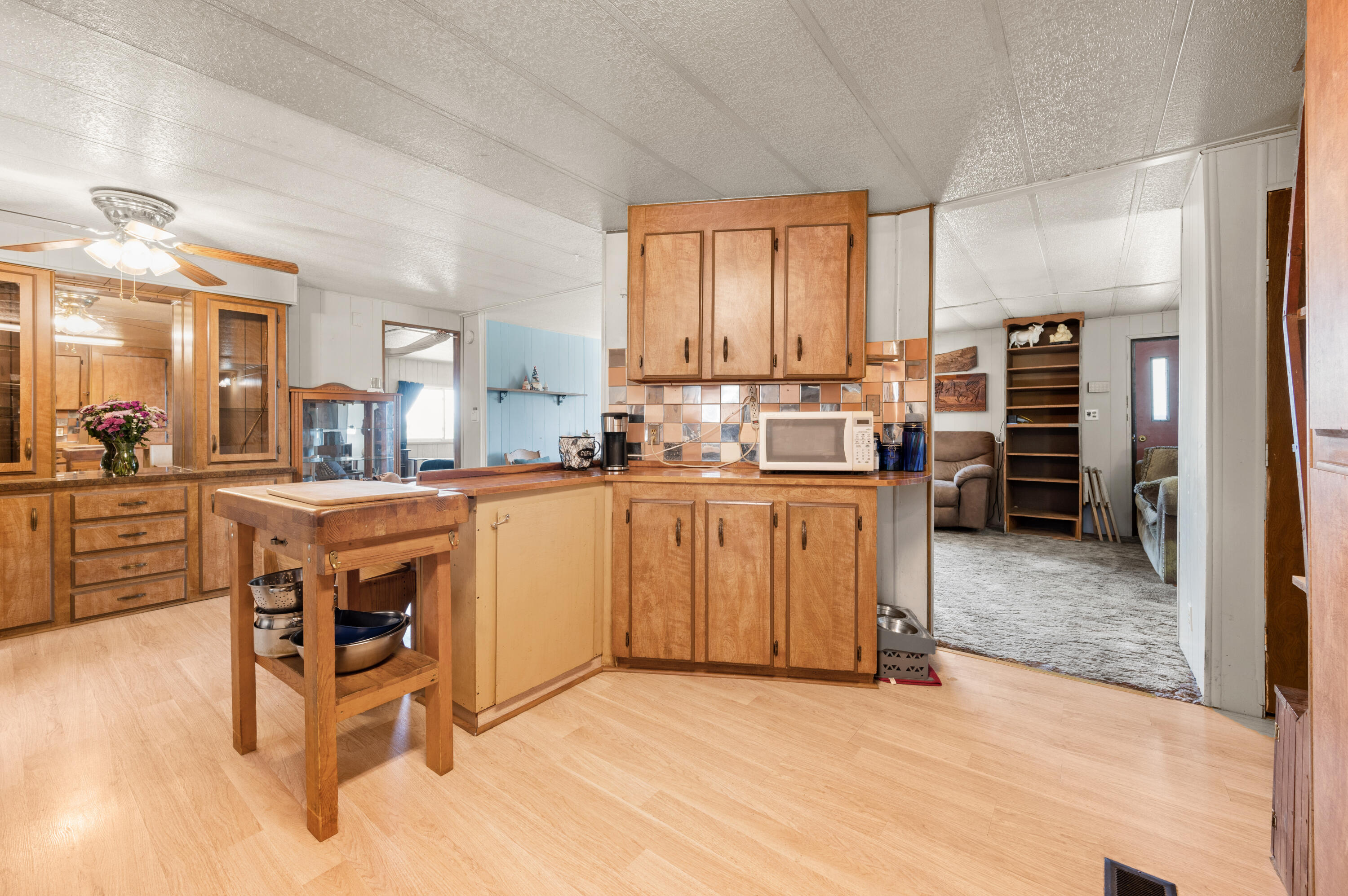 791 SE Akins Drive