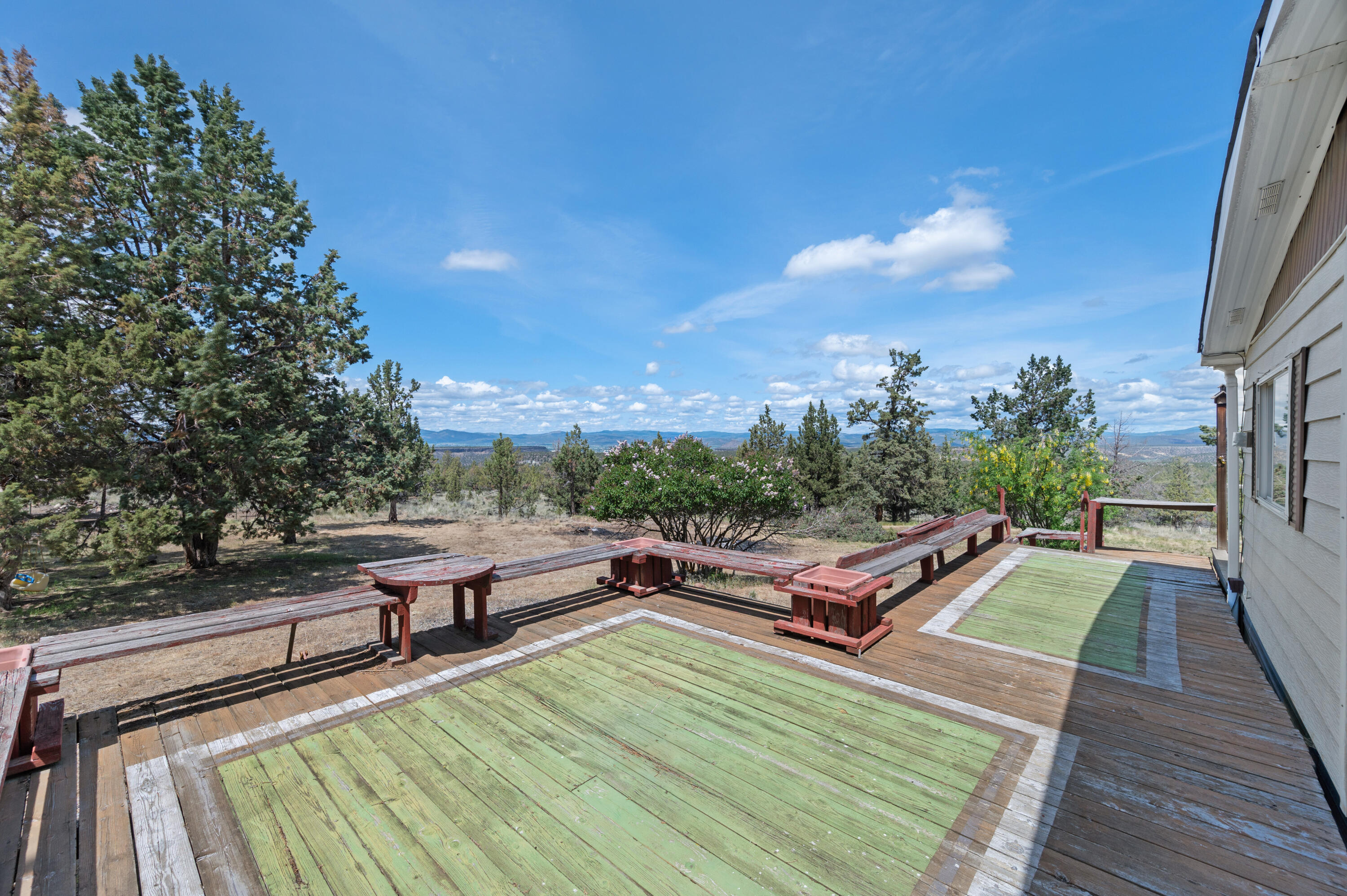 791 SE Akins Drive