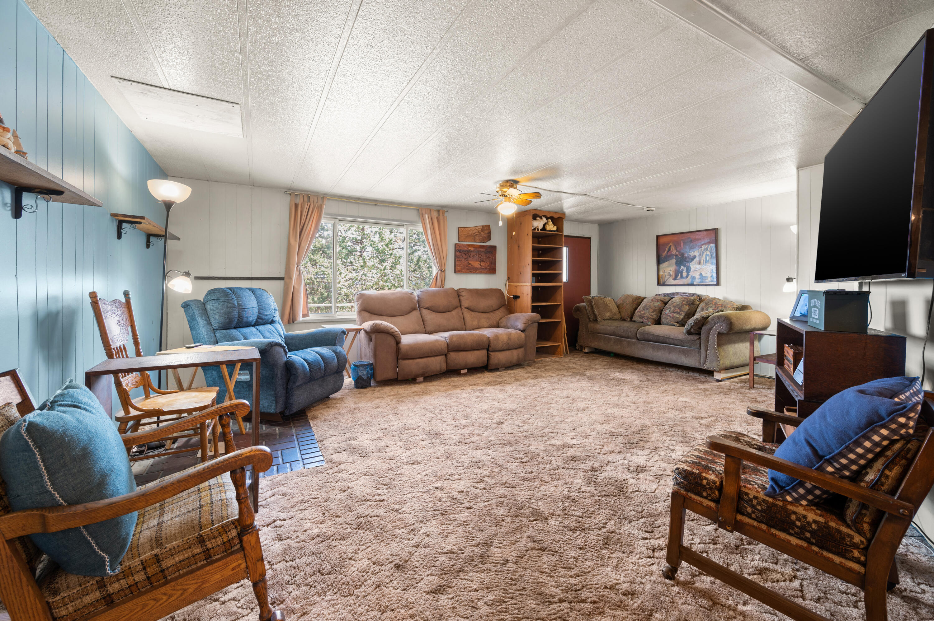 791 SE Akins Drive