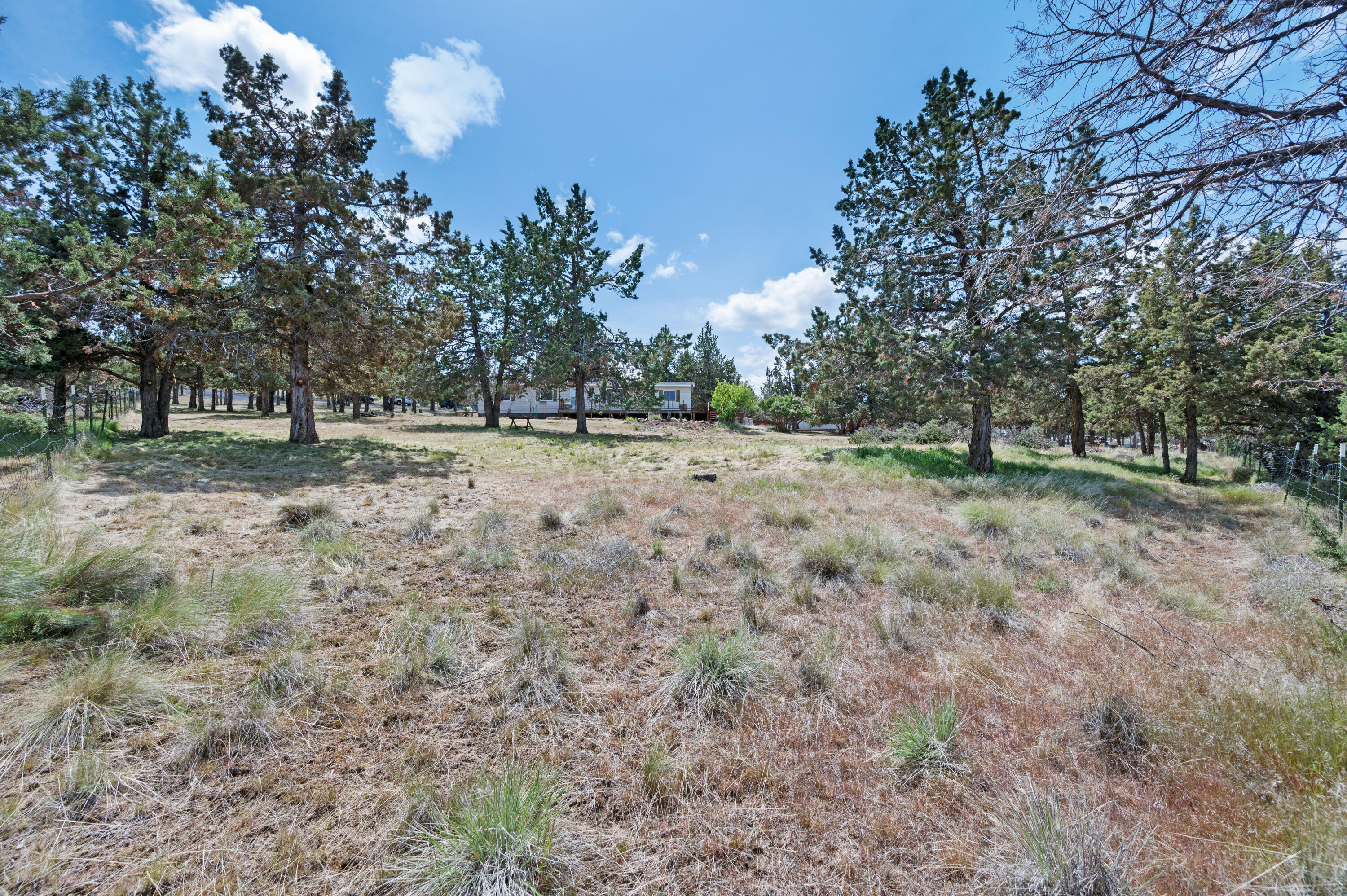 791 SE Akins Drive
