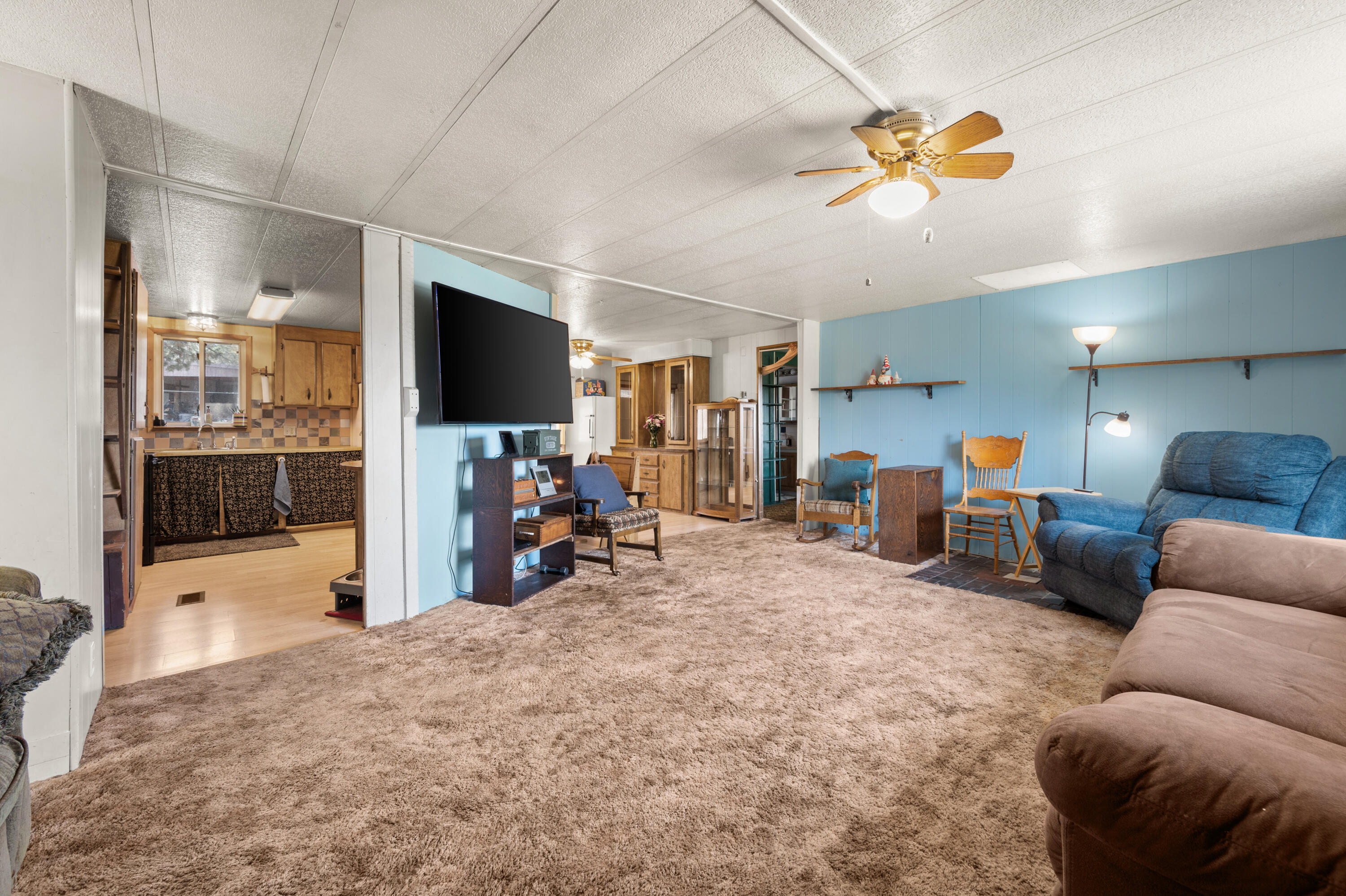 791 SE Akins Drive
