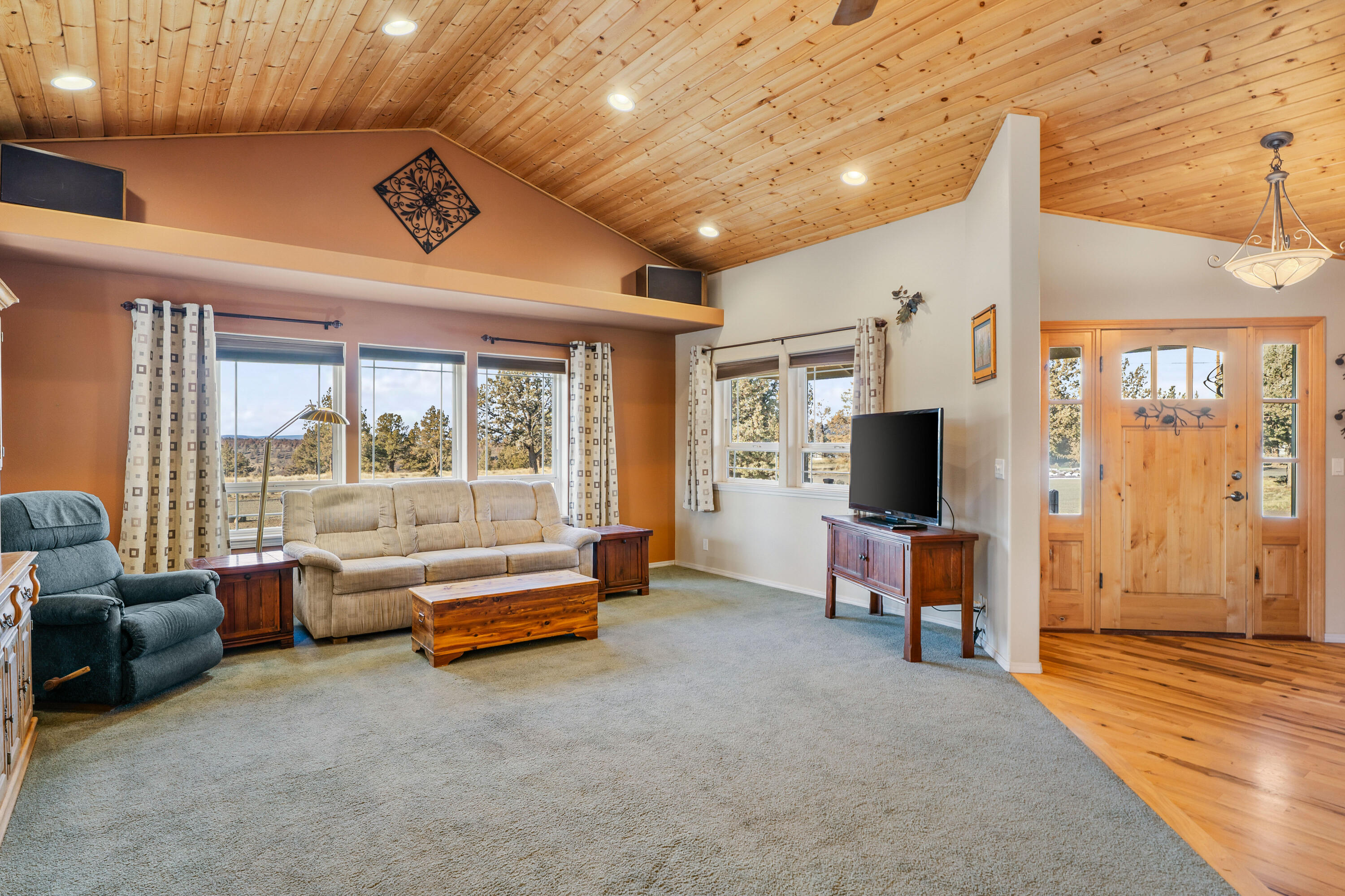 12711 SW Eagle Vista Place