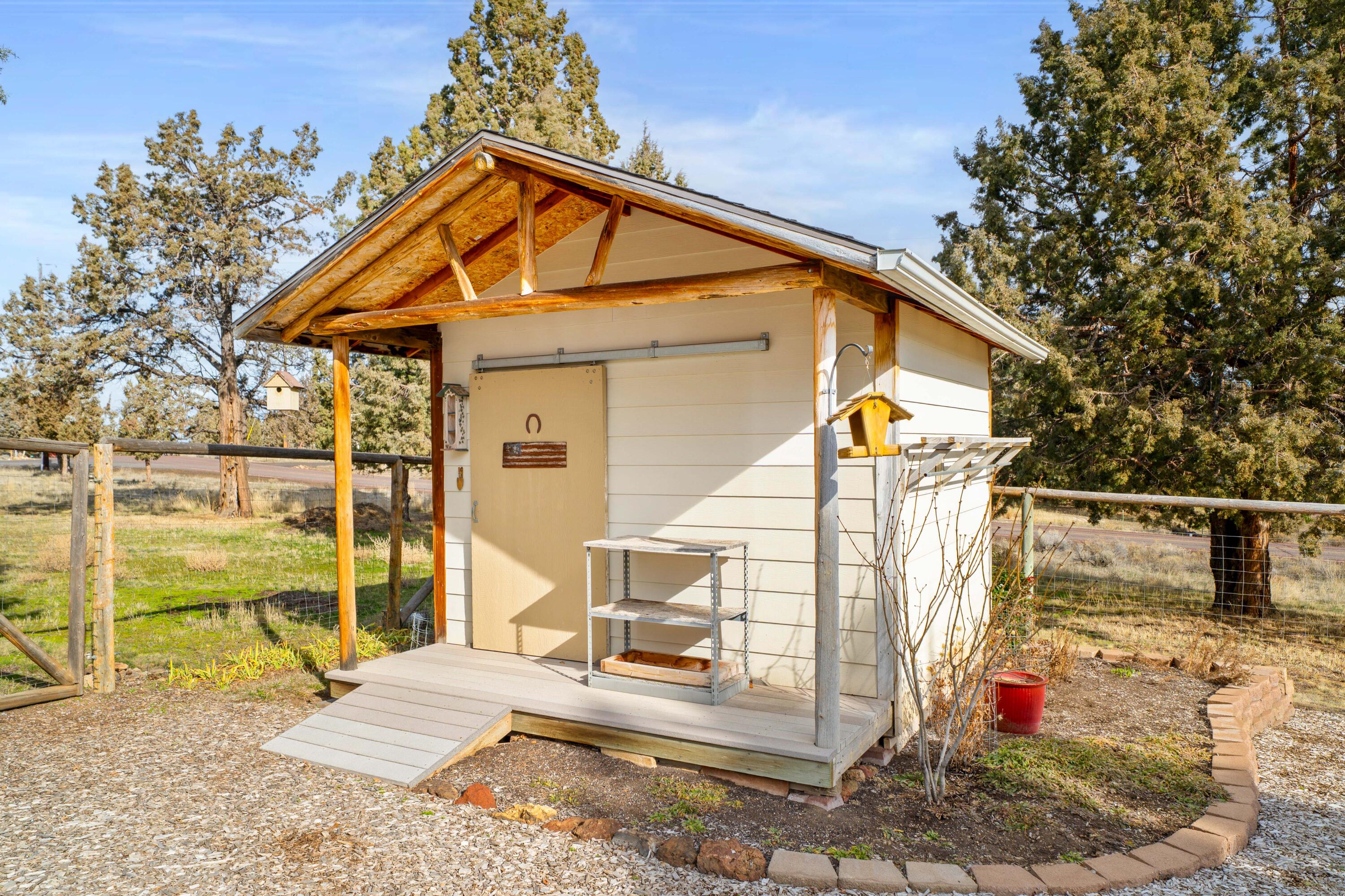 12711 SW Eagle Vista Place
