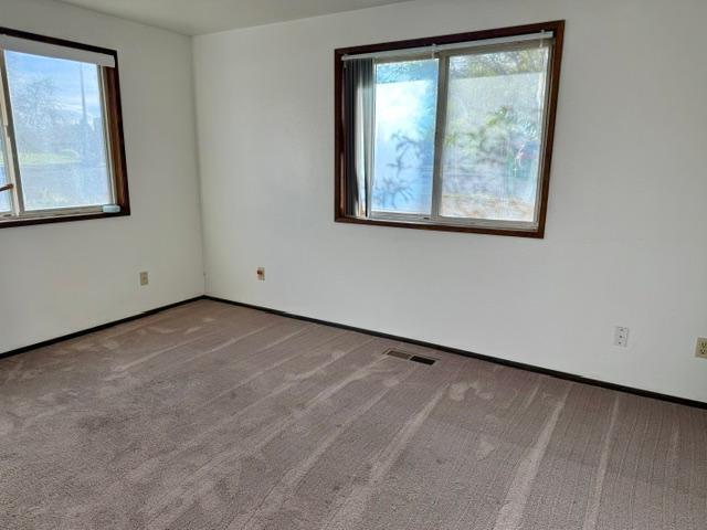 112 NE Cowden Drive