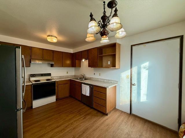 112 NE Cowden Drive