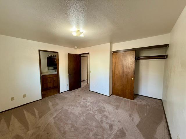 112 NE Cowden Drive
